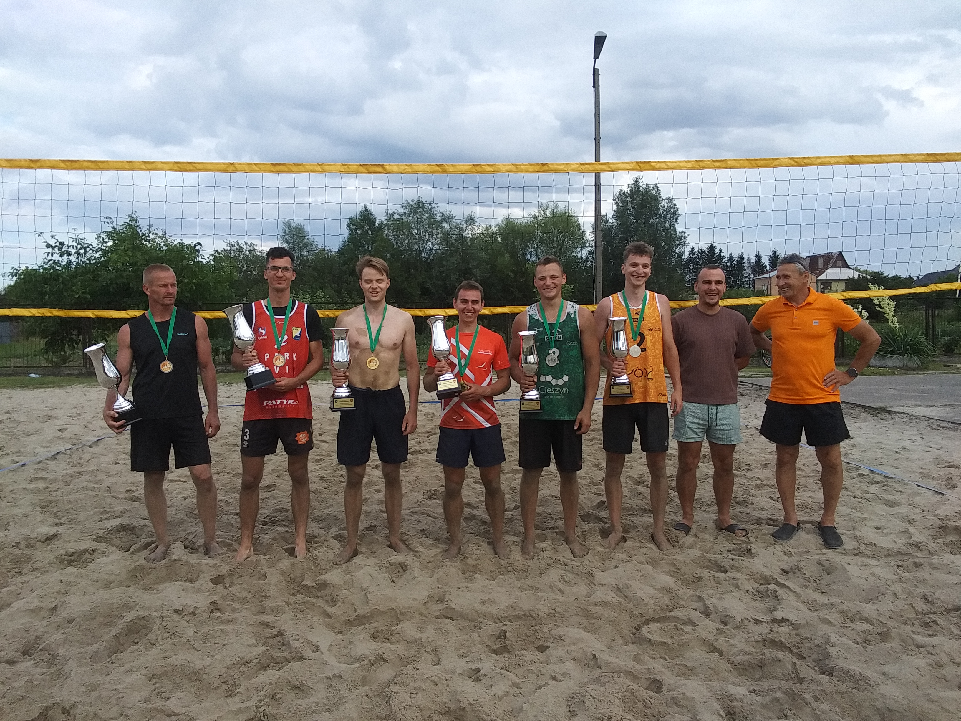 Komunikat końcowy z turnieju piłki siatkowej plażowej pod hasłem „Stop Otyłości” – ruch to zdrowie zorganizowanego 13 lipca 2025 na boiskach przy Liceum Ogólnokształcącym w Wisznicach